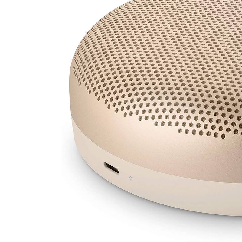Bezdrátový reproduktor Bang & Olufsen A1 (2. gen.) - zlatý - iSTYLE CZ