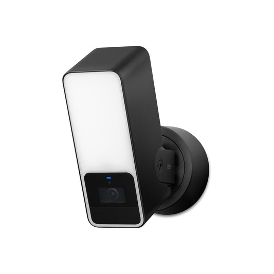 Venkovní HomeKit kamera Eve Outdoor Cam Secure Floodlight Camera - iSTYLE CZ