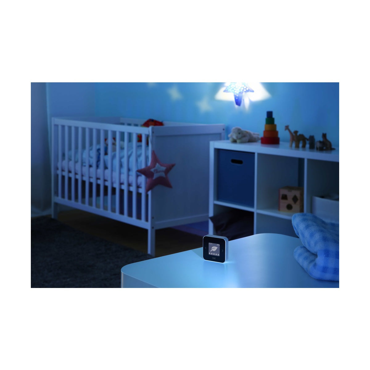 Vnitřní monitor kvality ovzduší Eve Room s podporou Thread - iSTYLE CZ