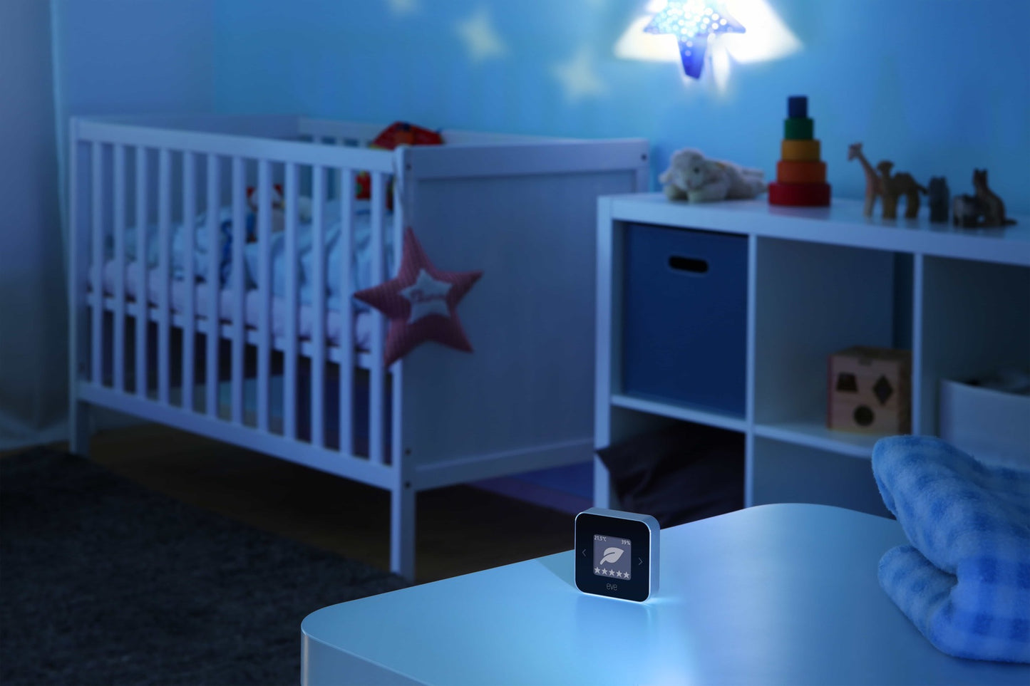 Vnitřní monitor kvality ovzduší Eve Room s podporou Thread - iSTYLE CZ