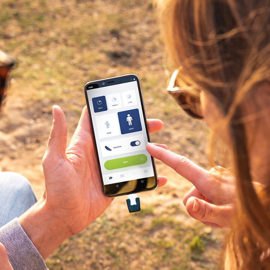 Ošetření bodnutí hmyzem pomocí smartphonu Heat it (Lightning) - iSTYLE CZ