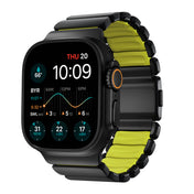 Řemínek pro Apple Watch 45/46/49 mm Nomad Stratos Band FKM - černý/zelený - iSTYLE.cz