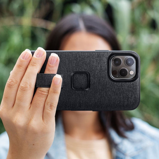 Kryt s poutkem iPhone 15 Pro Max Peak Design Mobile Everyday Loop Case V2 - šalvějově zelený - iSTYLE CZ