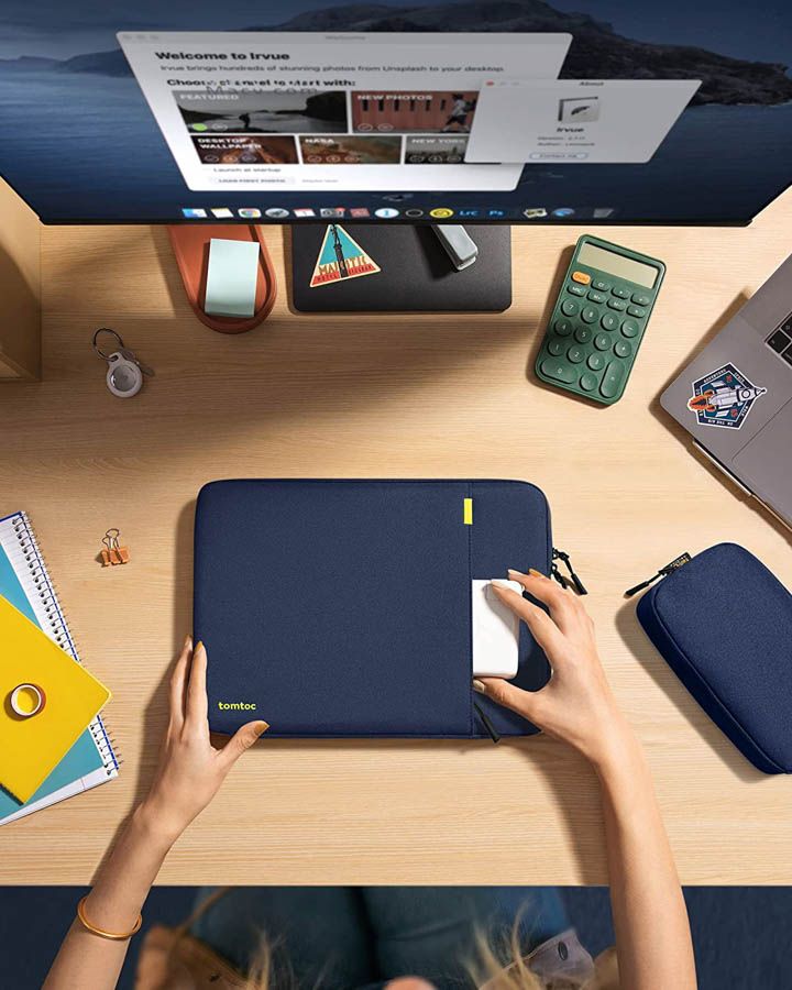 Pouzdro a brašna pro MacBook Pro 14" tomtoc Sleeve Kit - modré