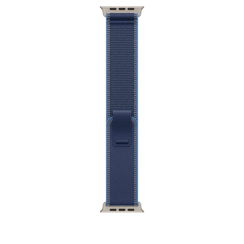 Řemínek pro Apple Watch 44/45/46/49 mm Apple modrý / jasně modrý Trailový tah - S/M - provedení z přírodního titanu - iSTYLE CZ