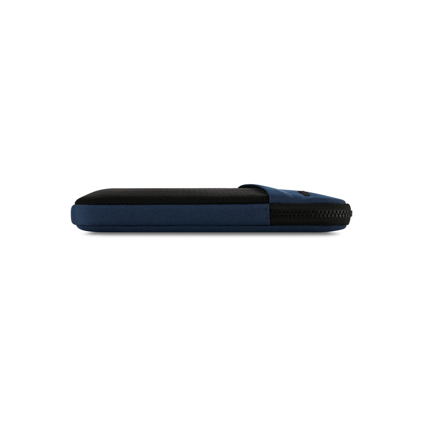 Pouzdro pro MacBook 14" Pipetto Expand Sleeve - tmavě modré - iSTYLE.cz