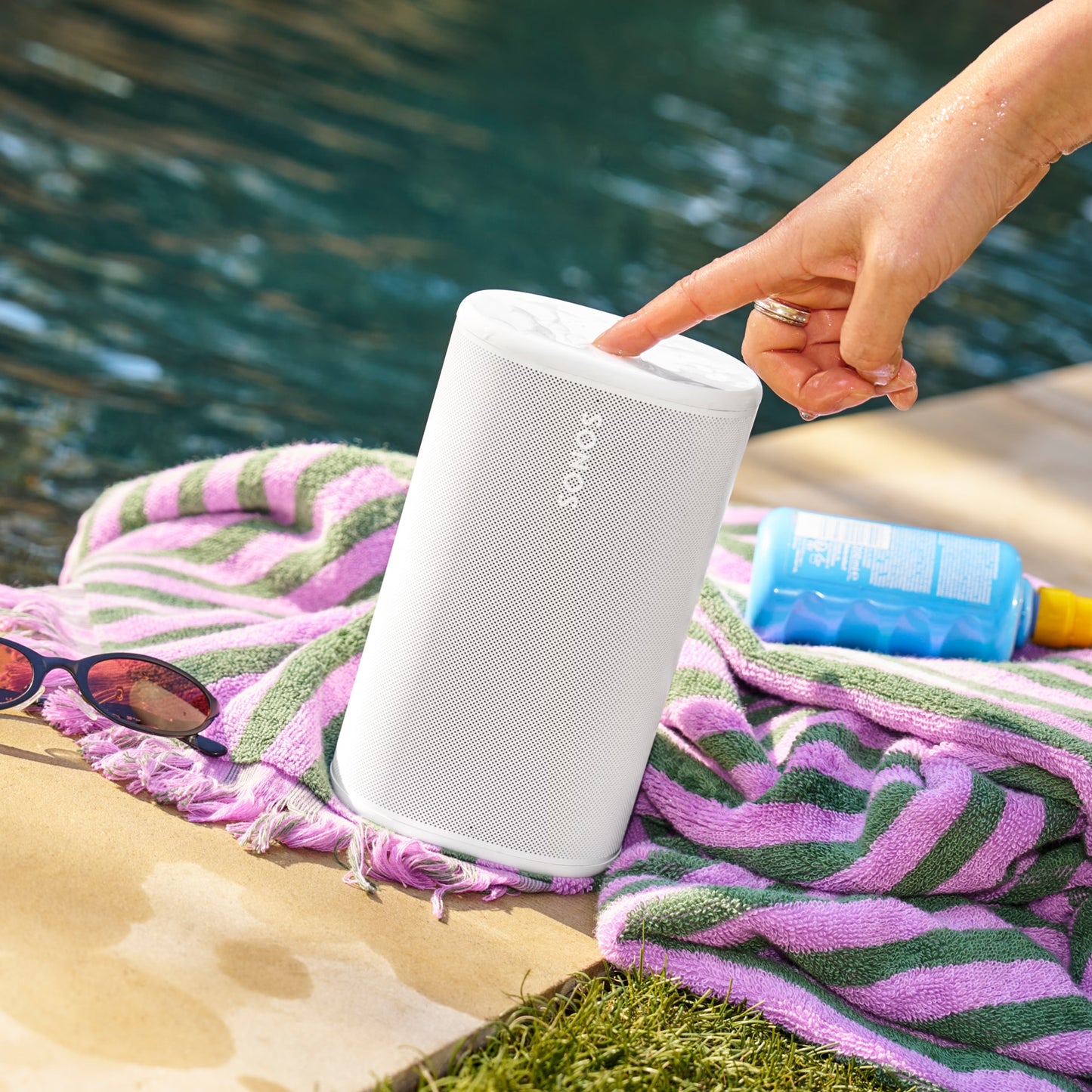 Přenosný Bluetooth reproduktor Sonos Play - bílý