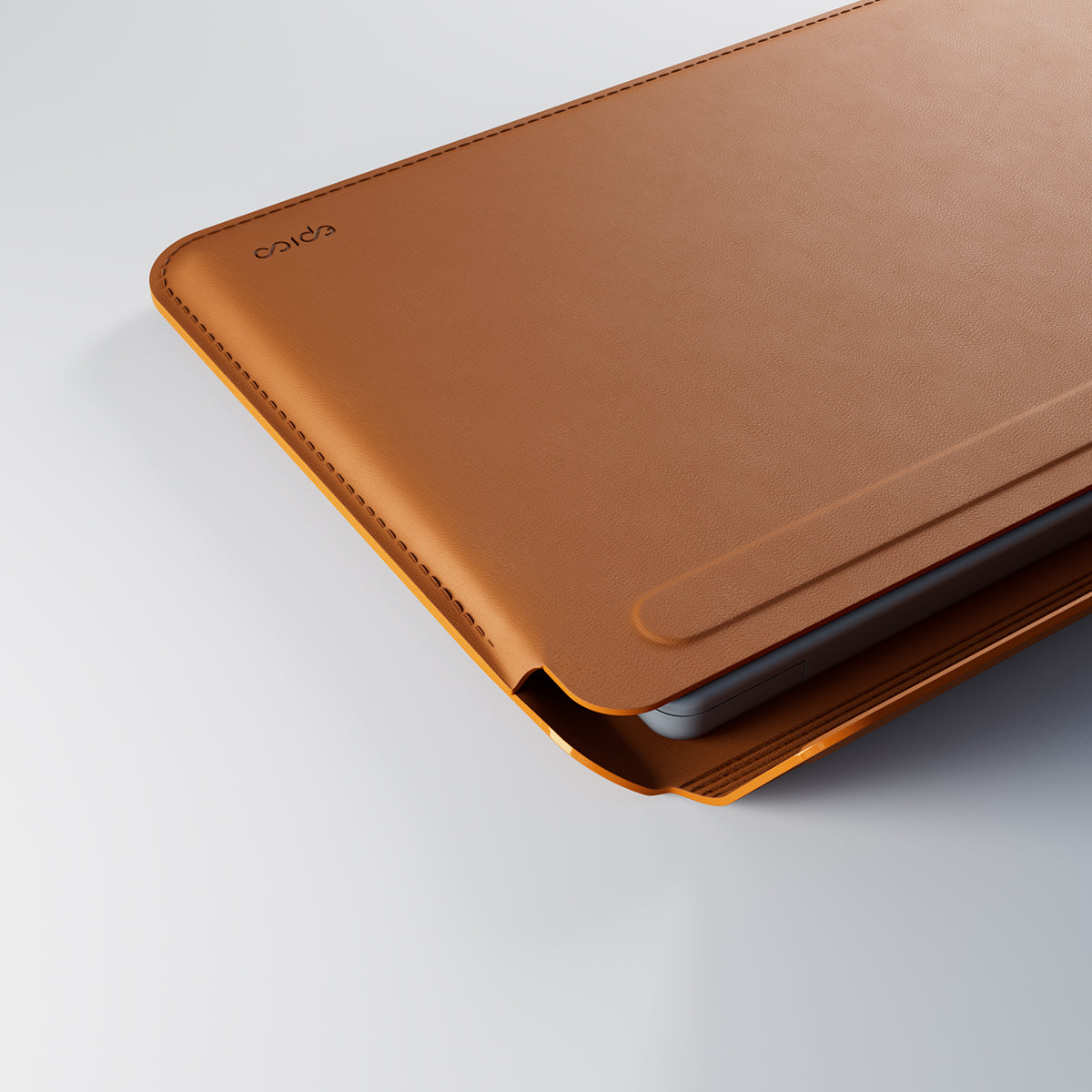 Kožený obal pro MacBook Air/Pro 13,3" Epico - hnědý - iSTYLE CZ