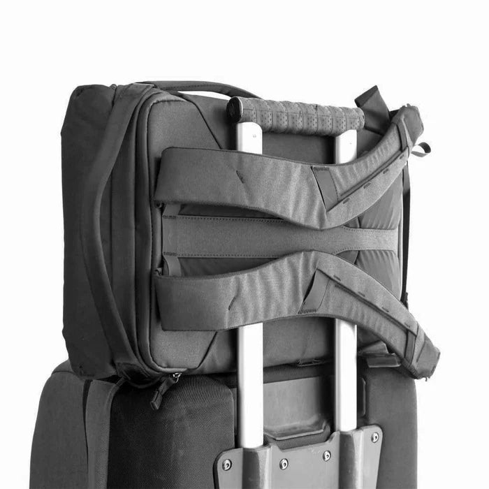 Batoh Peak Design Everyday Backpack (20 l) v2 - černý - iSTYLE.cz