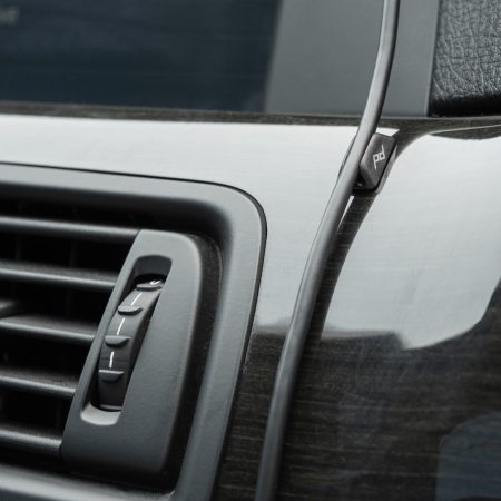 Magnetický držák do auta Peak Design Charging V2 - černý - iSTYLE CZ