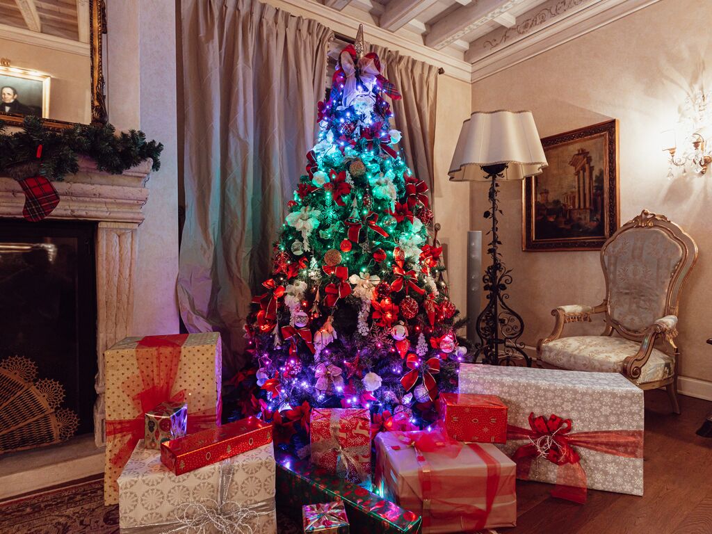 Chytré LED osvětlení na stromeček Twinkly Strings 100 diod 8m - vícebarevné - iSTYLE CZ
