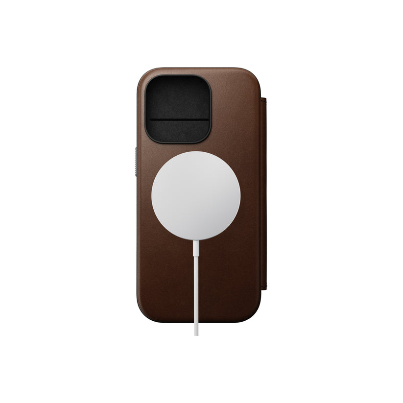 Kožený MagSafe kryt pro iPhone 16 Pro Nomad Modern Leather Folio - hnědý - iSTYLE CZ
