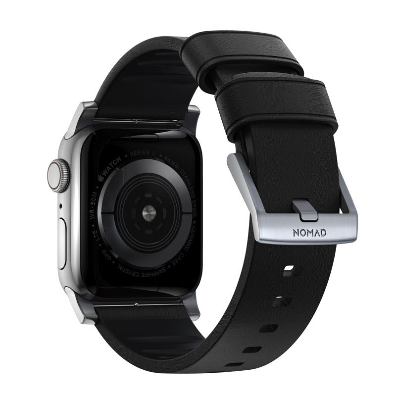 Řemínek pro Apple Watch 42/44/45/49 mm Nomad Active Strap Pro - černý se stříbrnou přezkou - iSTYLE CZ