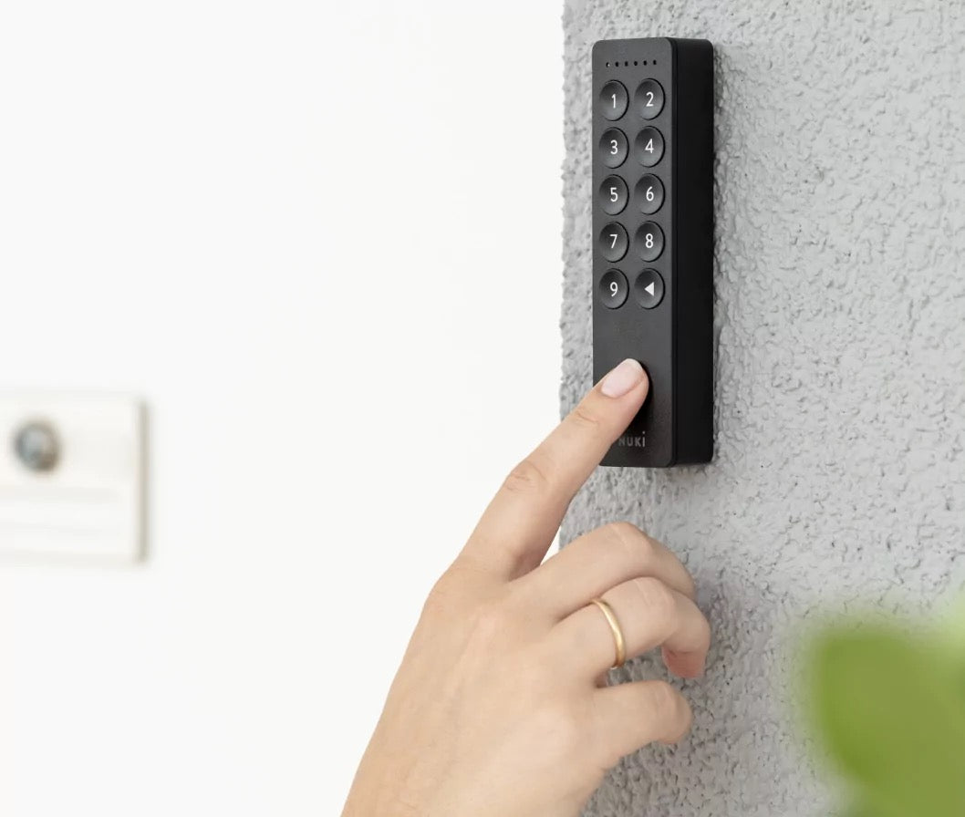 Klávesnice Nuki KEYPAD 2.0 se čtečkou otisků prstu - iSTYLE CZ