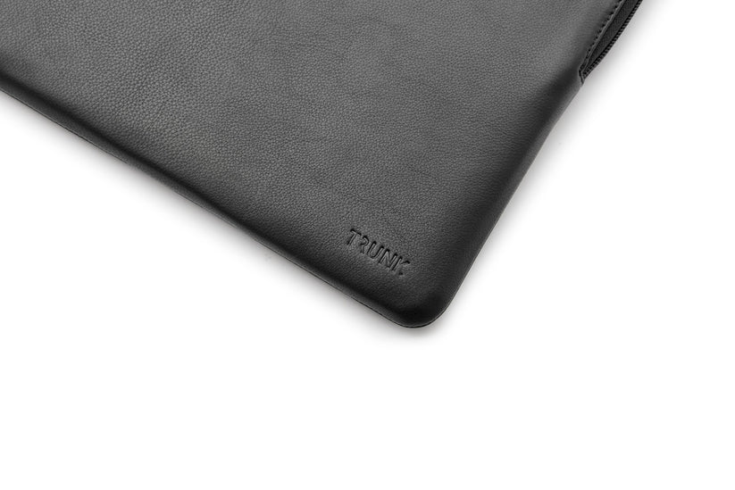 Pouzdro pro MacBook Pro 14" Trunk Leather Sleeve - černé - iSTYLE CZ